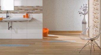 Medžio imitacijos plytelių serija Board